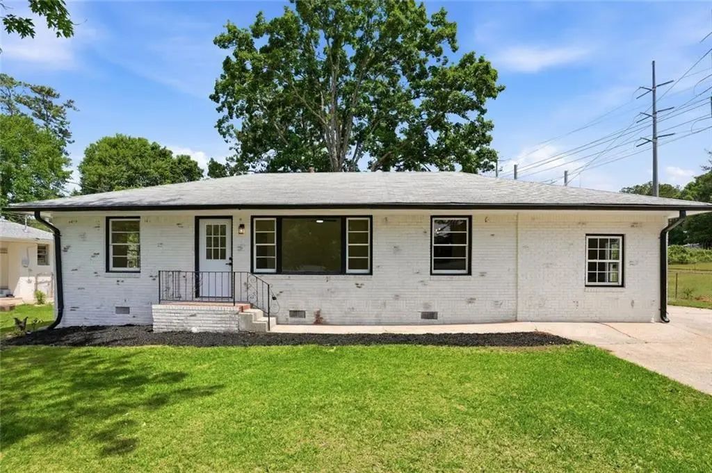 1902 Mural Circle, Morrow