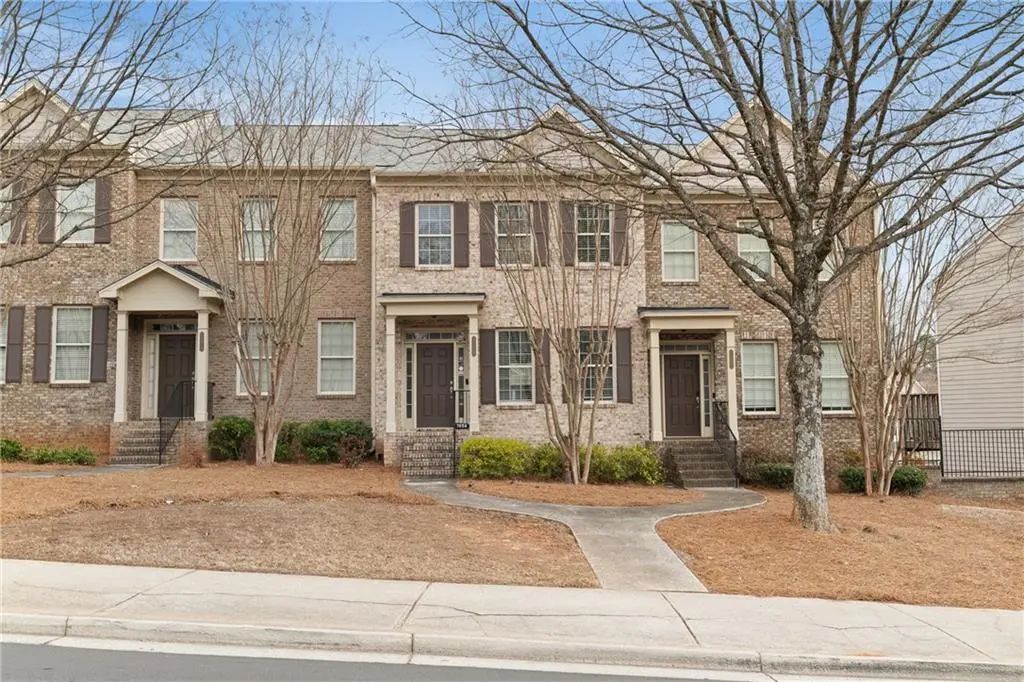 7054 Elmwood Ridge Court, Atlanta