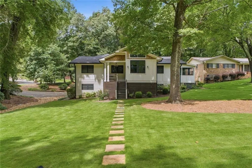 2661 Ne Sheila Lane Ne, Marietta