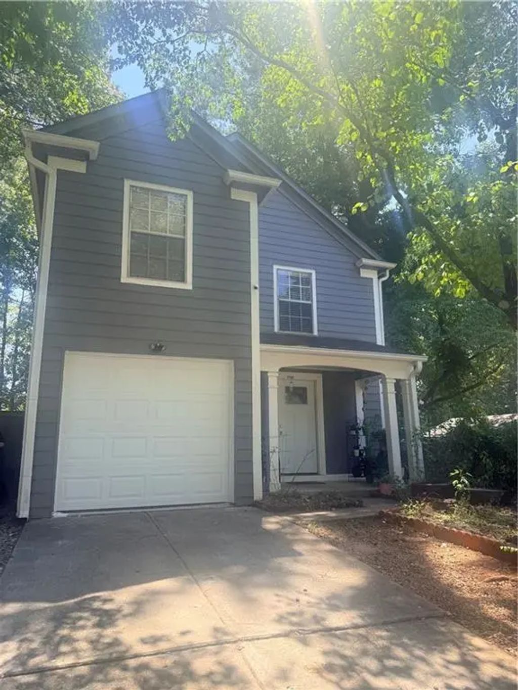 1263 Old Countryside Circle, Stone Mountain