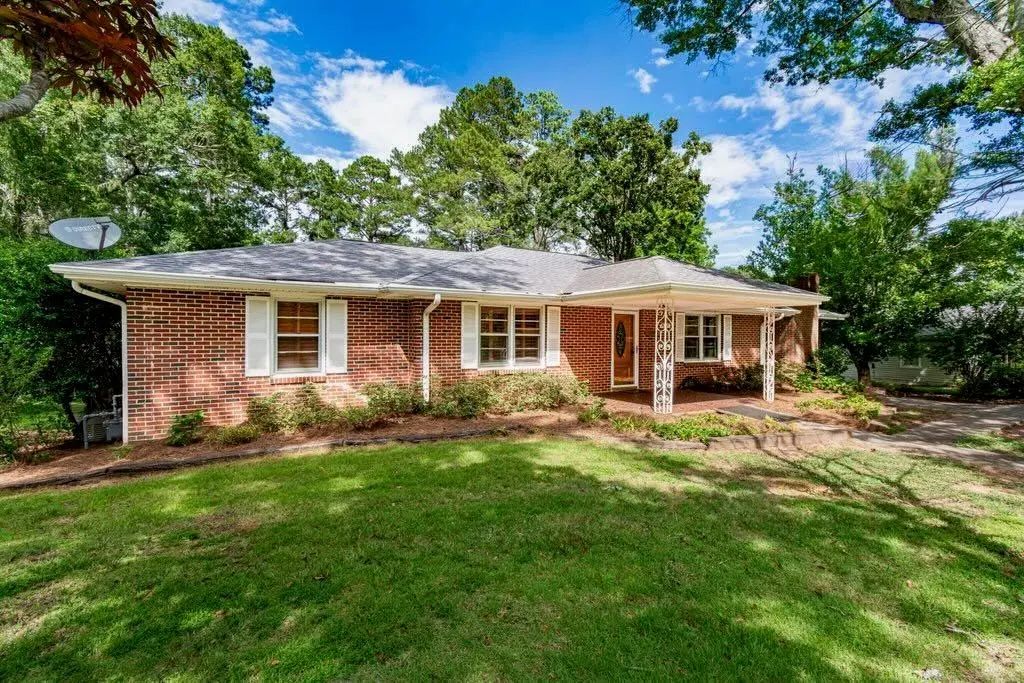 7194 Reinhardt College Parkway, Waleska