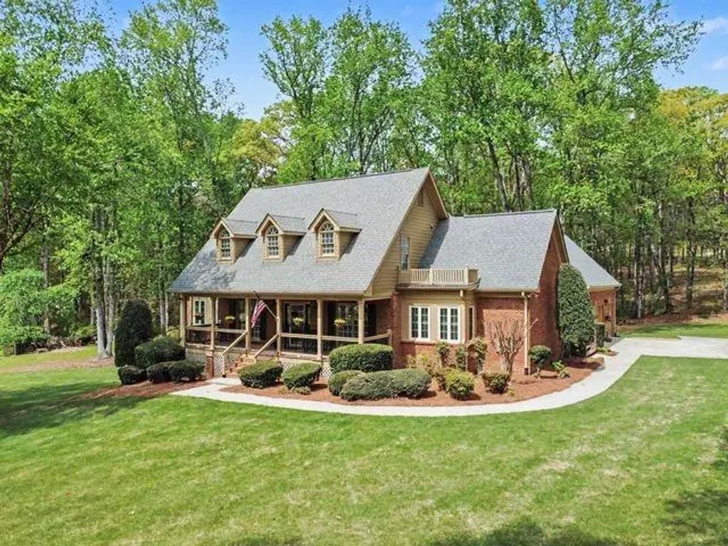 3275 Fence Road, Dacula
