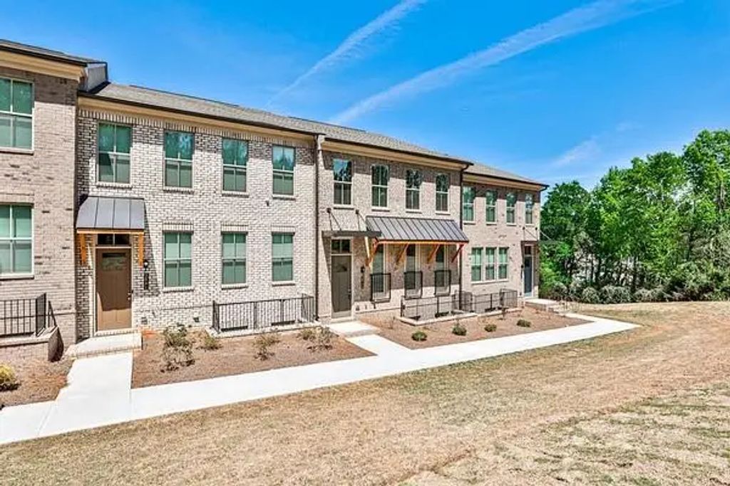 4274 Sand Pine Alley, Doraville