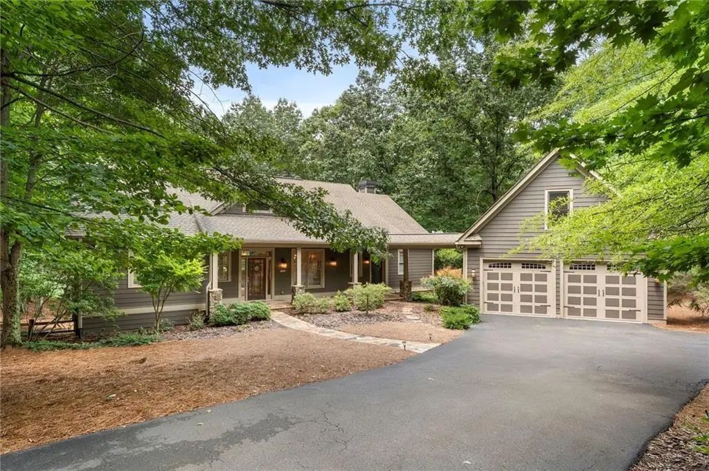 1033 Quail Cove Drive, Jasper