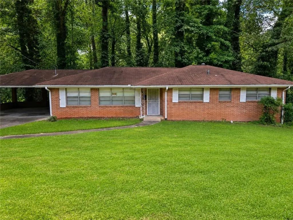 5527 Andrew Drive Sw, Mableton