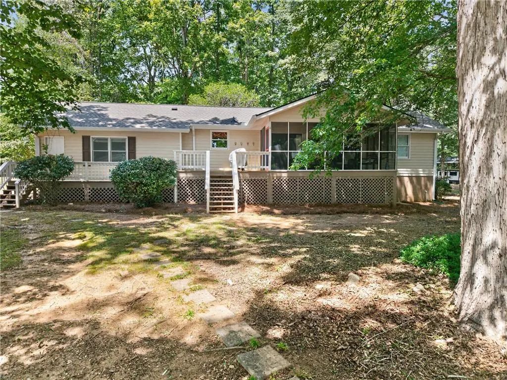 2081 Sugar Creek Trail, Buckhead