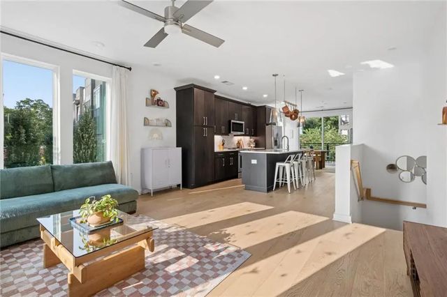 Unit 1001 - 403 Pratt Drive Se, Atlanta