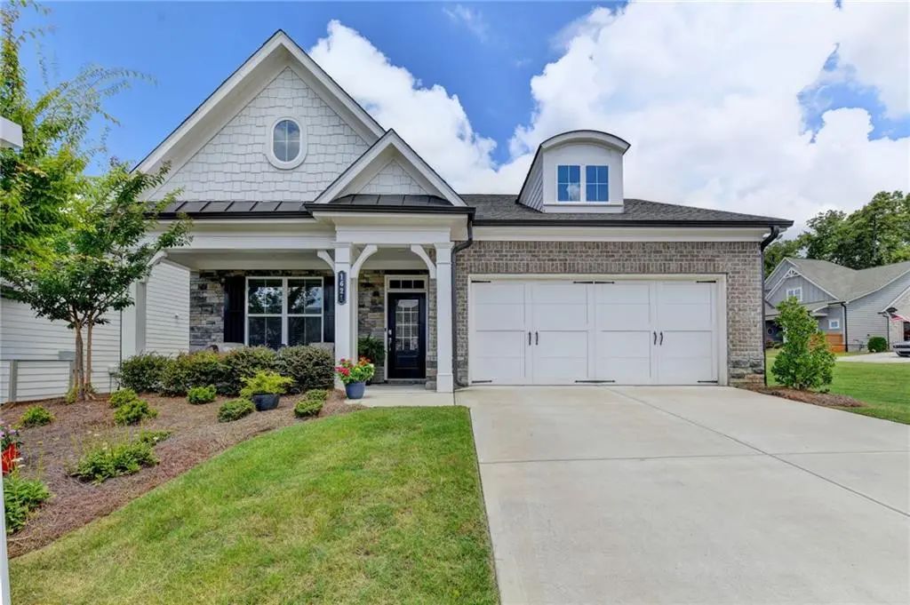 1621 Saddlegate Drive, Canton