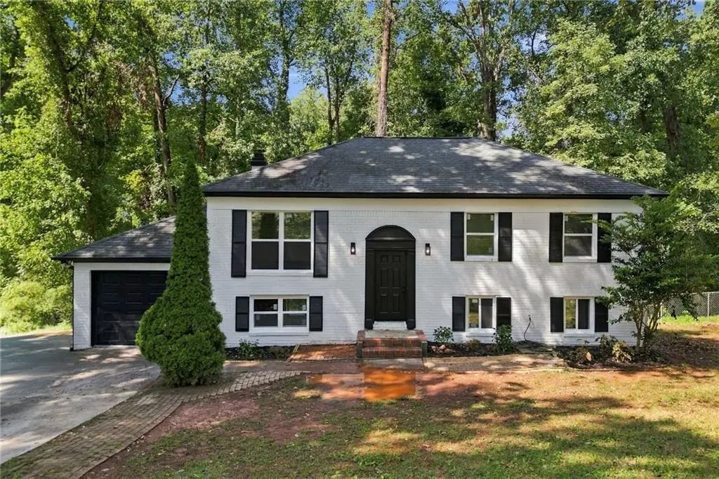 4404 Cedar Ridge Trail, Stone Mountain