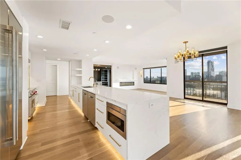 Unit P206 - 3481 Lakeside Drive Ne, Atlanta