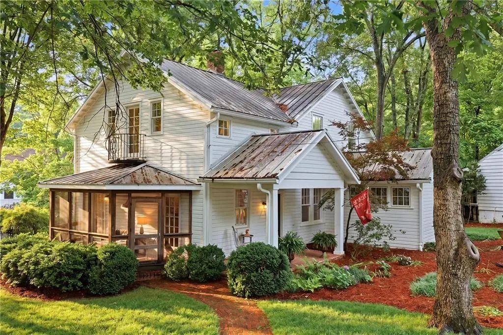 756 Berkeley Avenue Nw, Atlanta