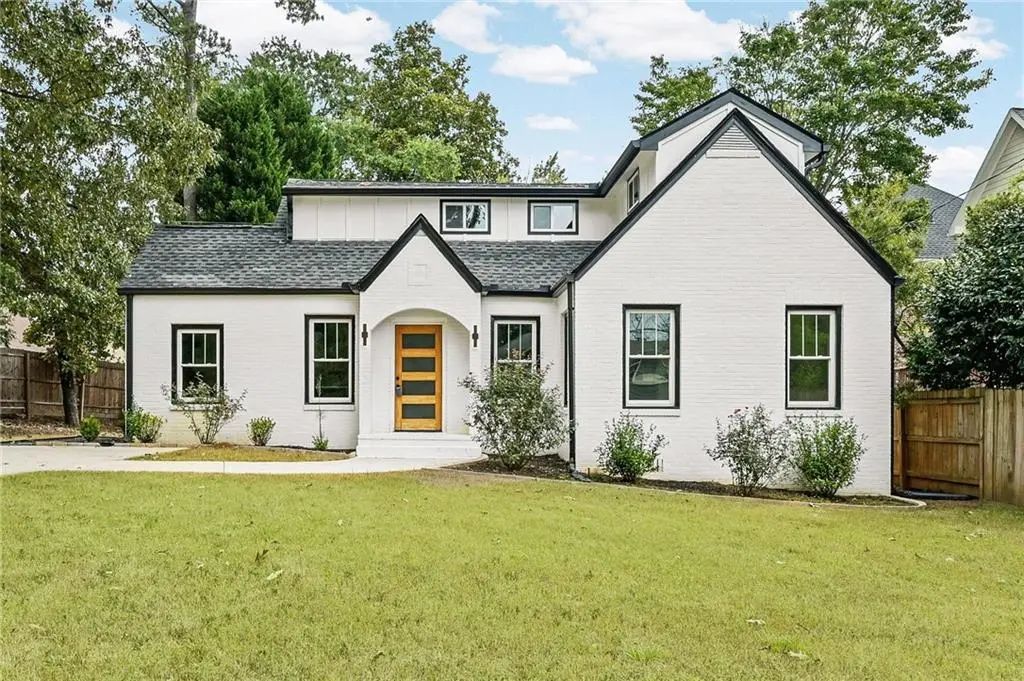 525 Medlock Road, Decatur