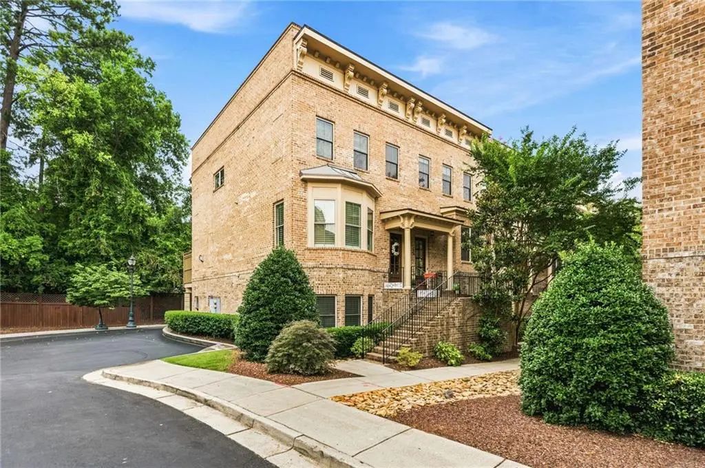 519 Ansley Circle Ne, Atlanta