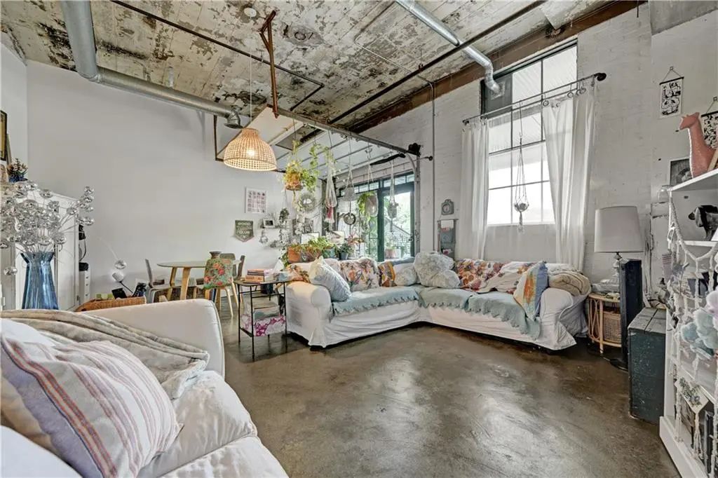 Unit 117 - 881 Memorial Drive Se, Atlanta