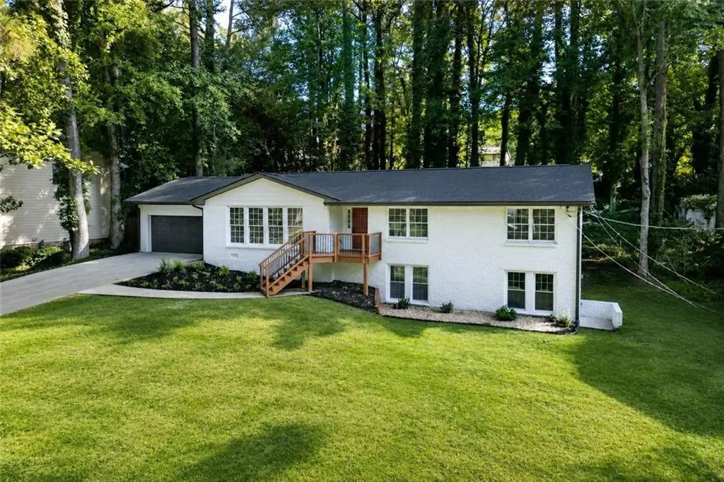 664 Hickory Ridge Road Sw, Lilburn