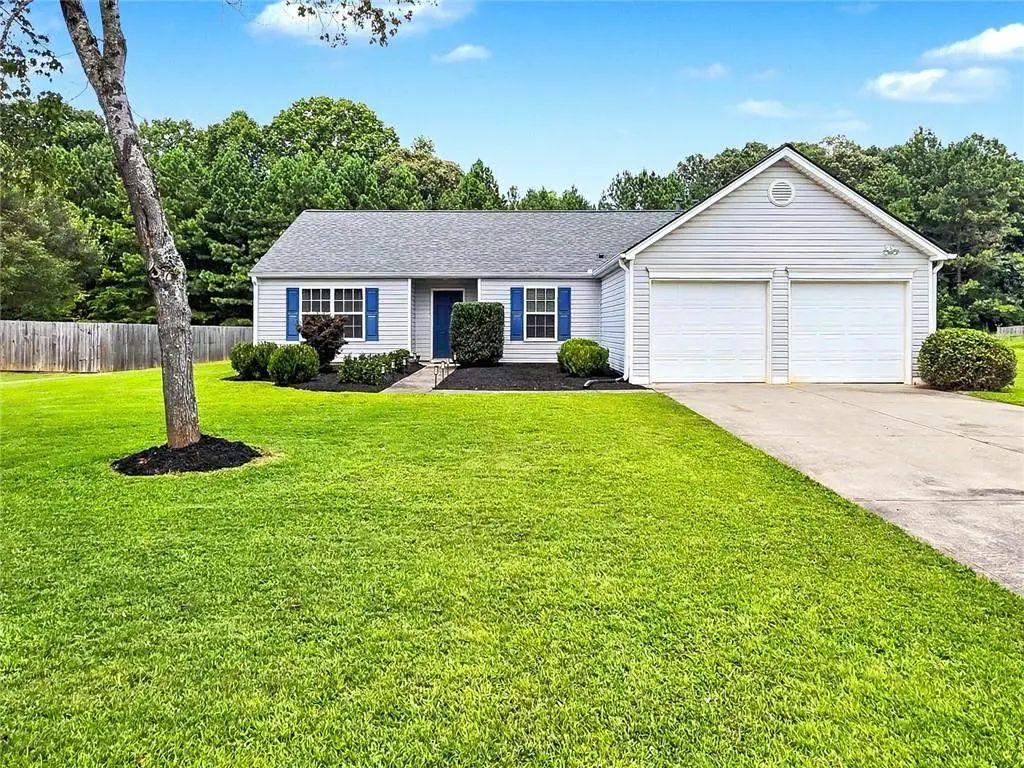3420 Bridgeshaw Drive, Cumming