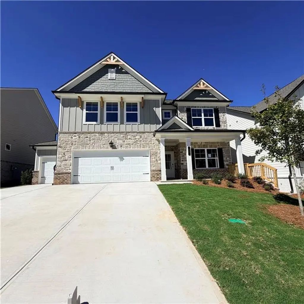 56 Chickadee Court, Auburn