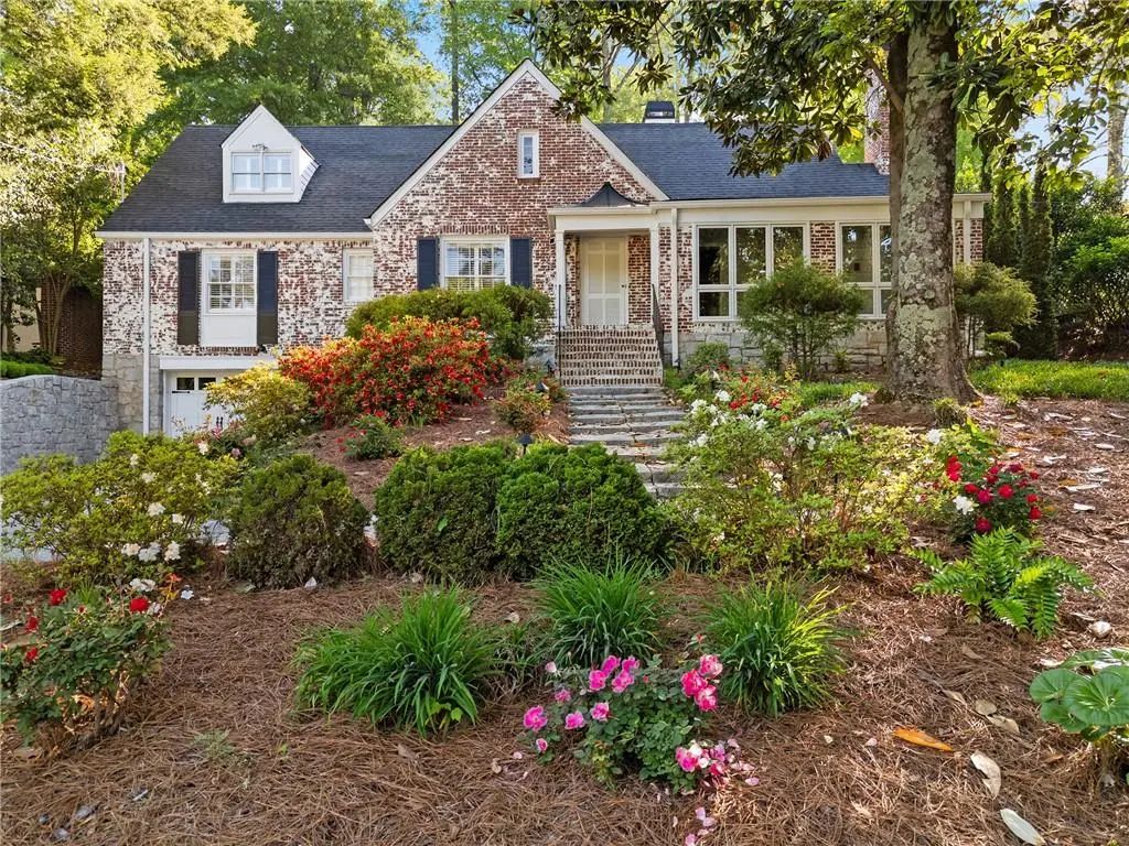 561 Peachtree Battle Avenue Nw, Atlanta