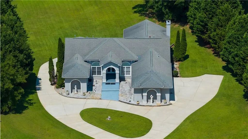145 Lees Overlook, Fayetteville