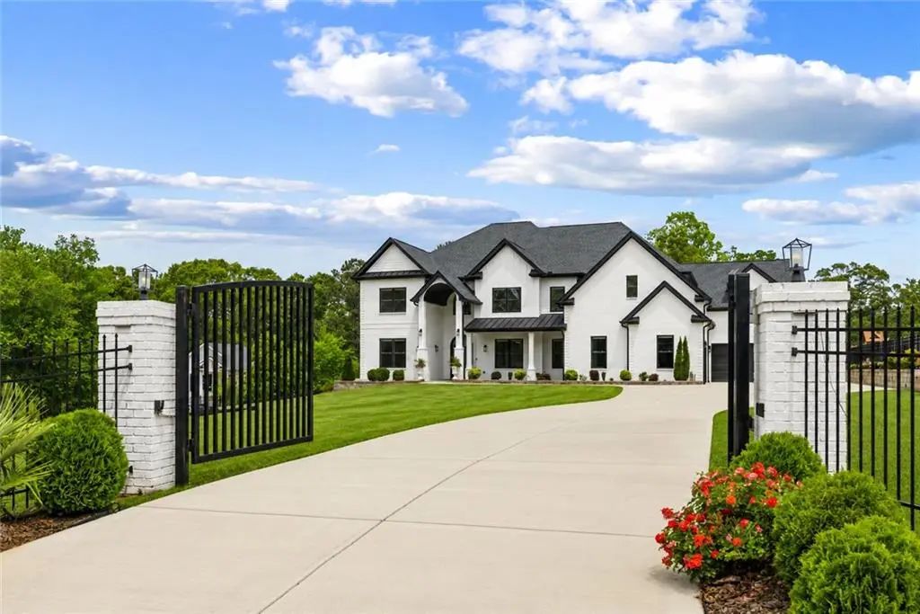 3735 Hamilton Mill Road, Buford