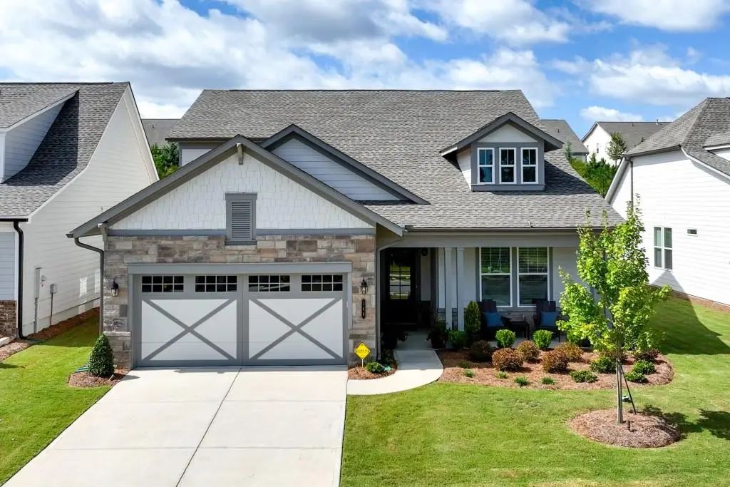 168 Bear Way, Hoschton