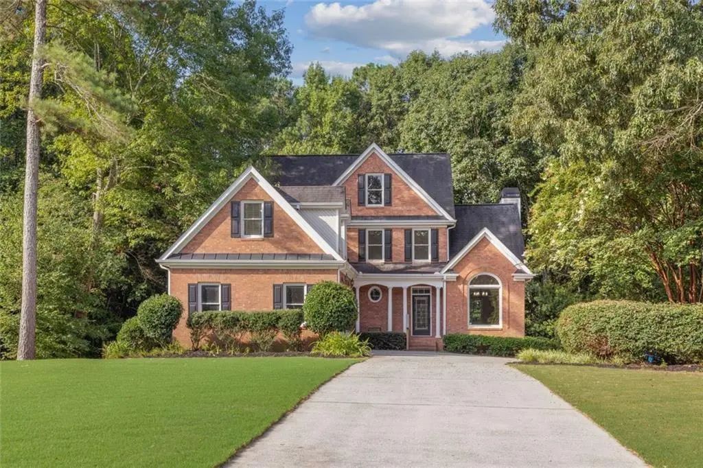 395 Amberbrook Circle, Grayson