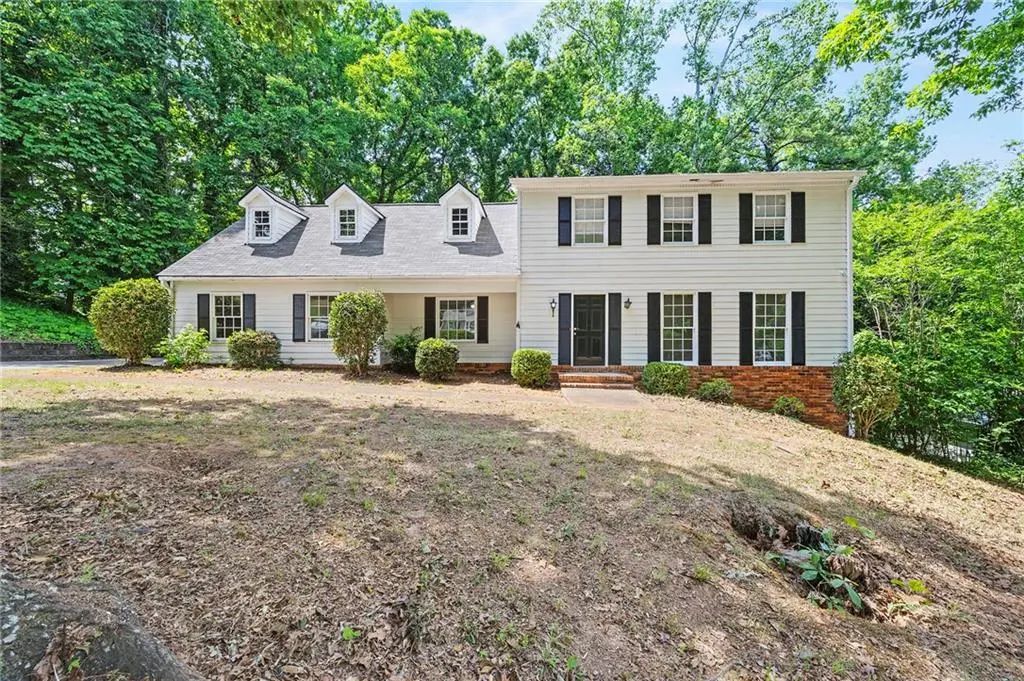 602 Commanche Drive, Macon