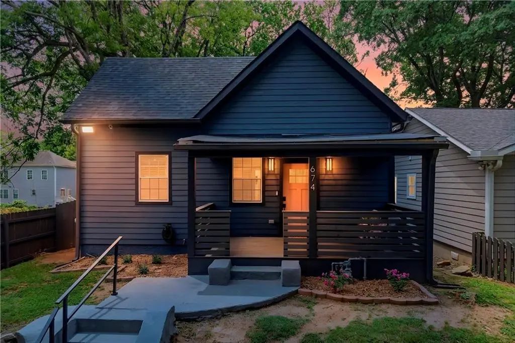 674 Jett Street, Atlanta