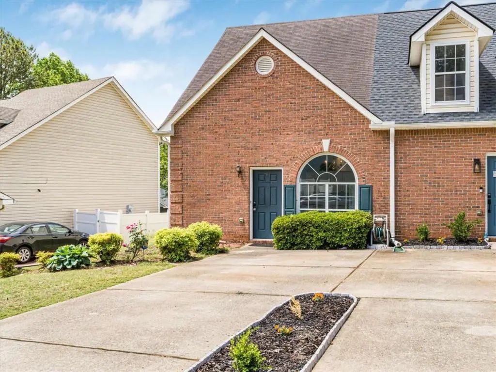 4175 Glen Iris Drive, Cumming