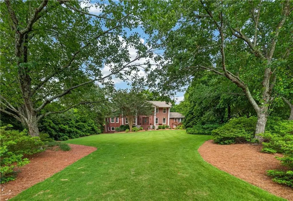 12190 Charlotte Drive, Alpharetta