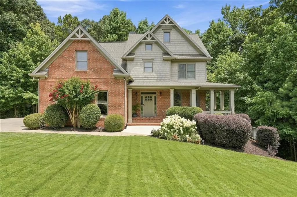7535 Antique Barn Avenue, Cumming