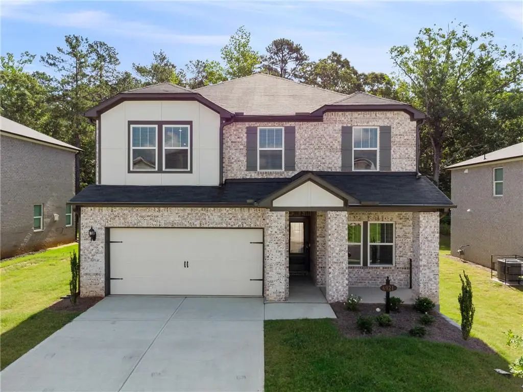 6921 Winchester Place, Fairburn