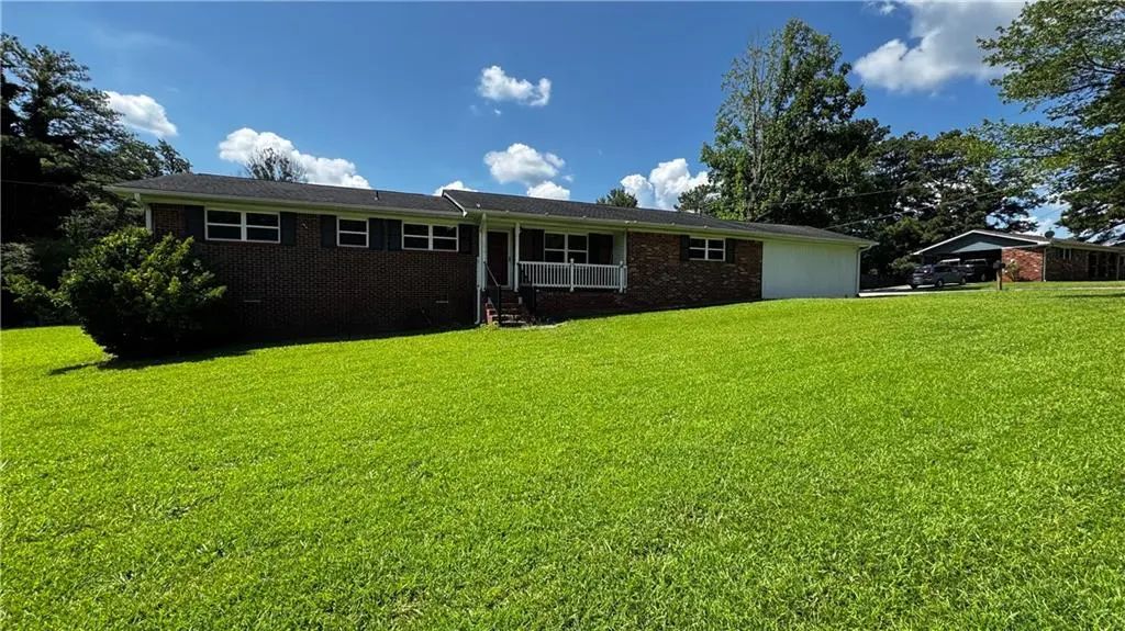 6200 Cherry Lane, Douglasville