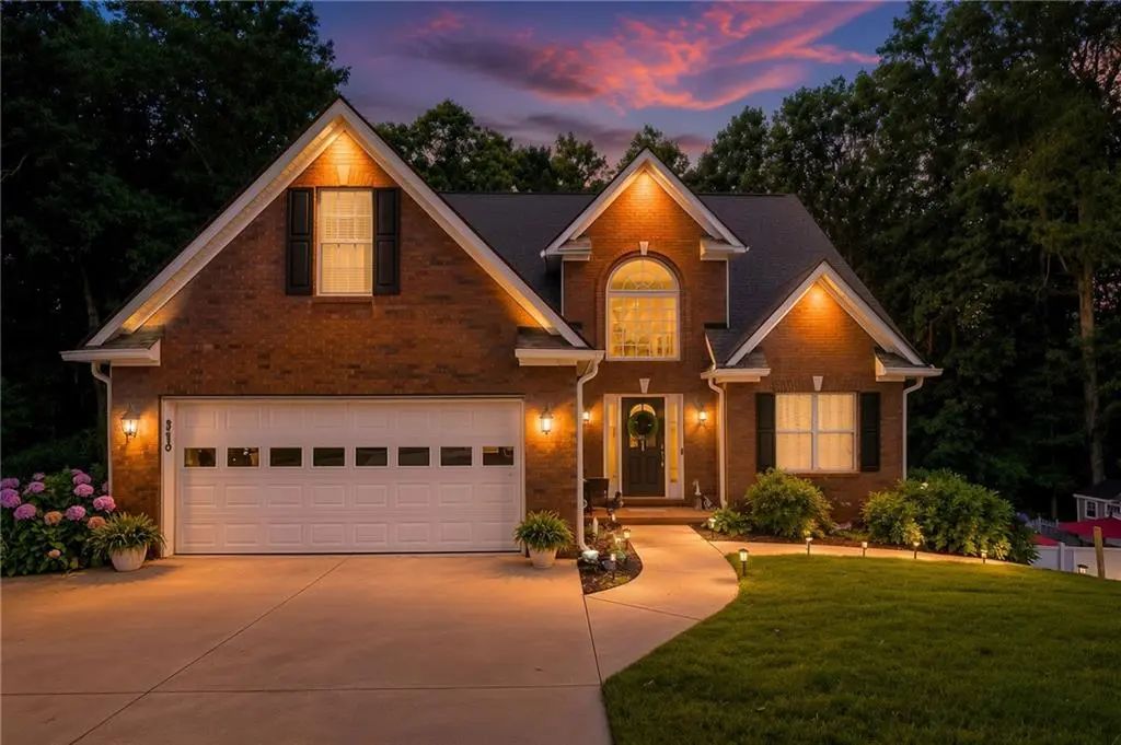 5863 Bay View Drive, Buford