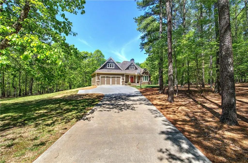 25 Mountain Creek Trail Ne, Fairmount