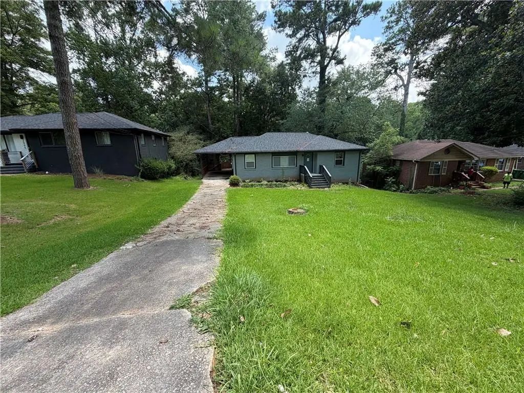 2989 Pasadena Drive, Decatur