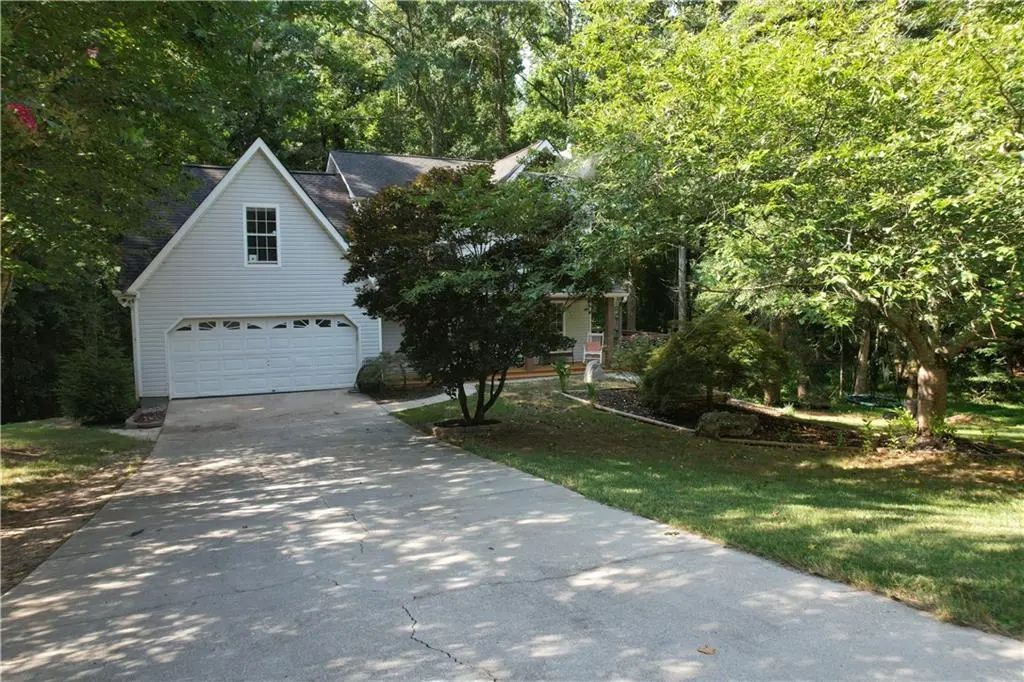 4208 Logans Terrace, Loganville