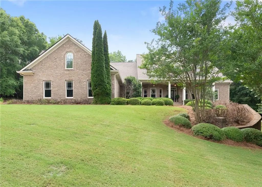 1178 Antrim Glen Drive, Hoschton