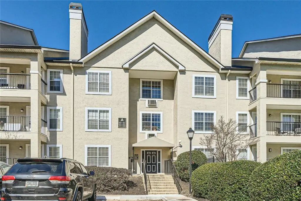 Unit 227 - 3655 Habersham Road Ne, Atlanta