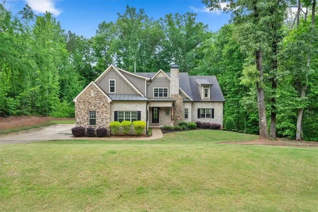 103 Heights Avenue, Forsyth
