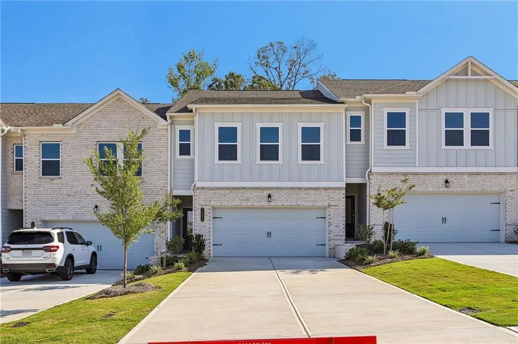 3695 Sagecrest Drive, Buford