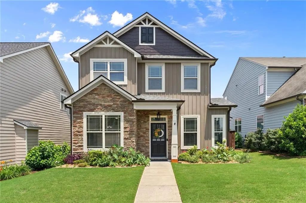 607 Sunflower Drive, Canton
