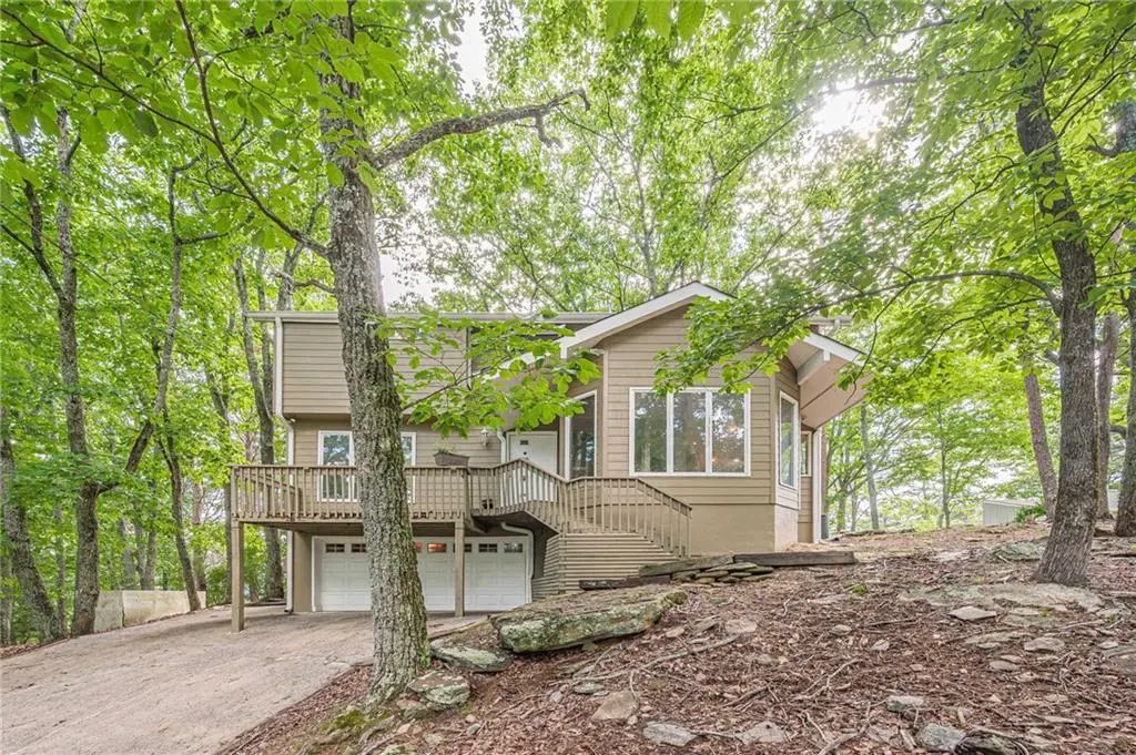 834 Lake Arrowhead Drive, Waleska