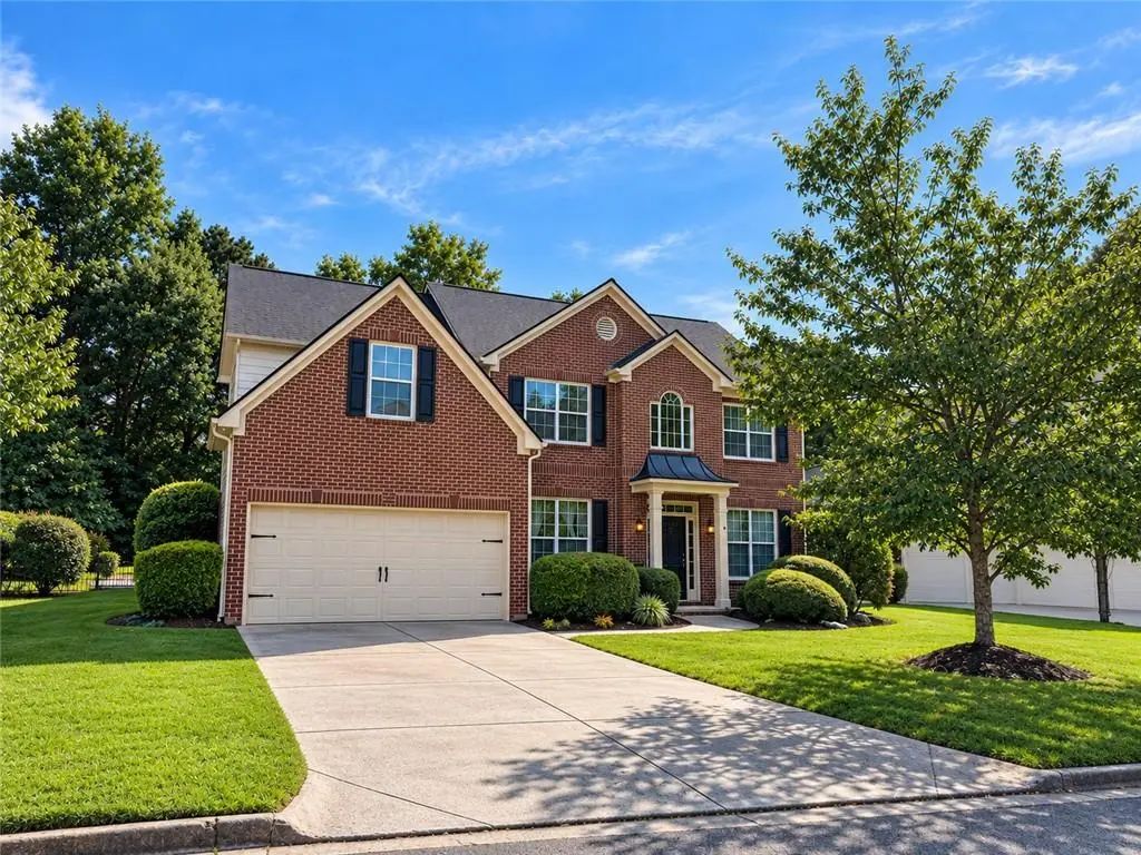 110 Northlake Trail, Canton
