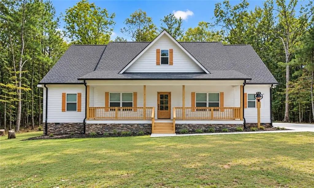 1632 New Rosedale Road Ne, Armuchee