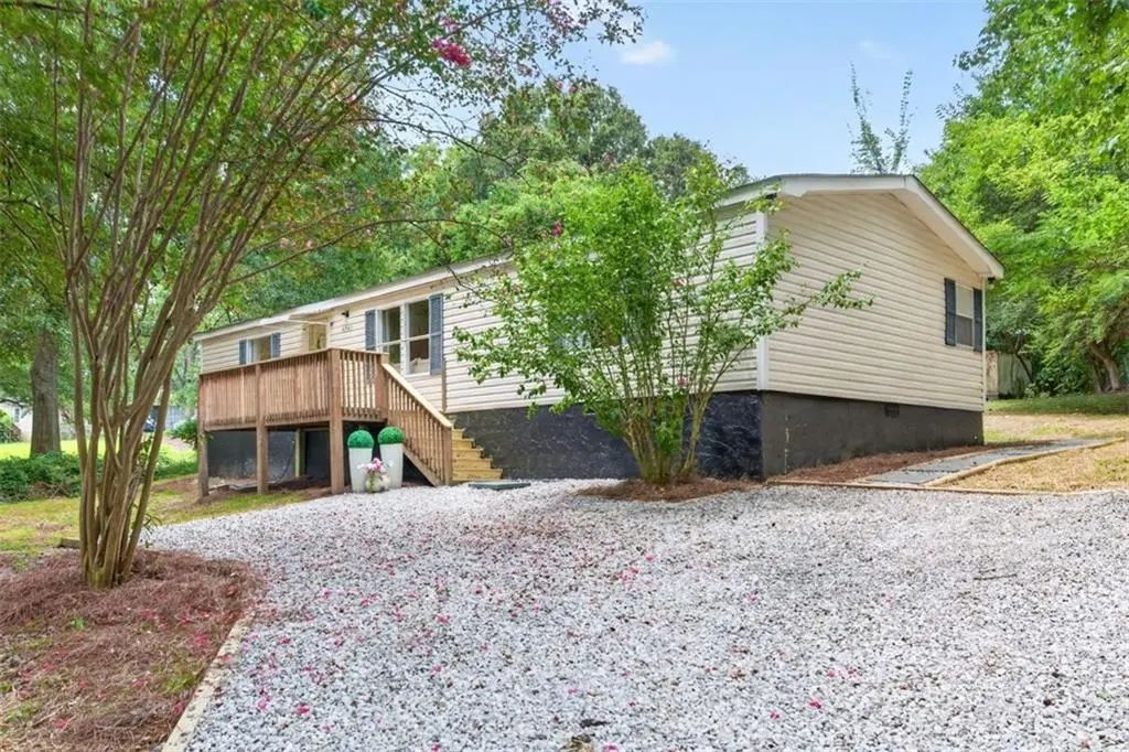 4740 New Horizon Drive, Loganville
