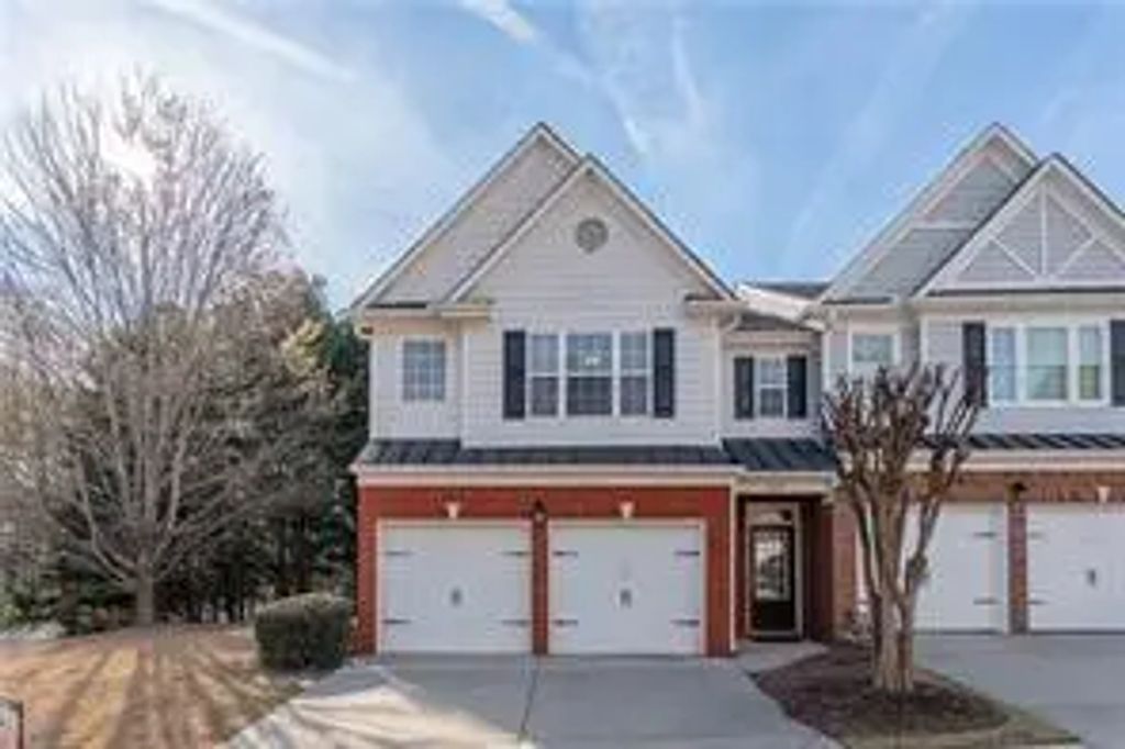 3800 Thayer Trace, Duluth