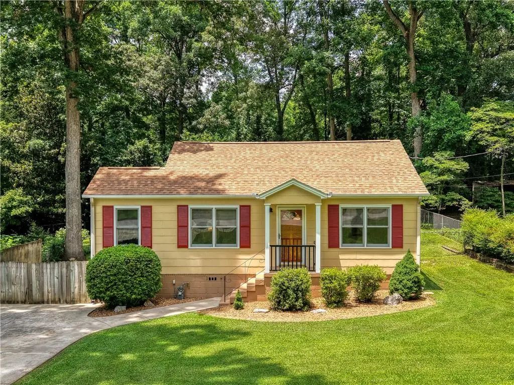 515 Scott Circle, Decatur