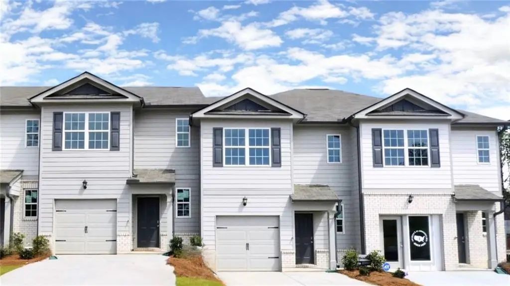 Unit 27 - 2302 Jamin Bend, Lithonia