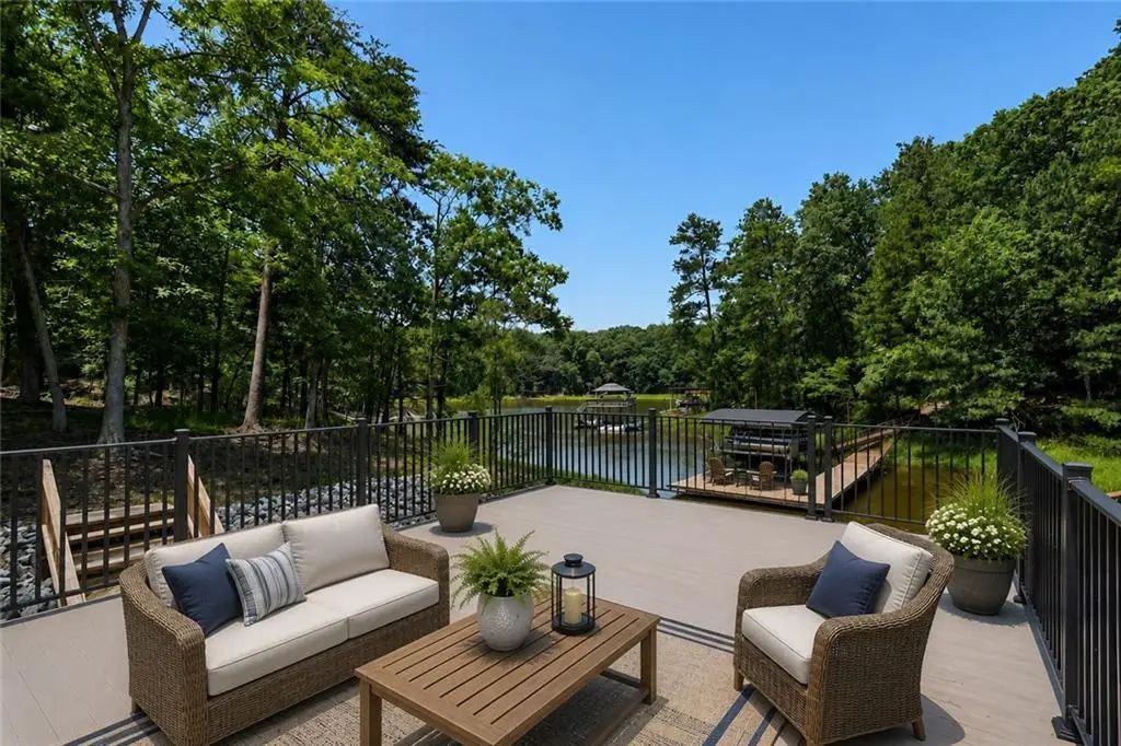 5085 Balus Drive, Gainesville